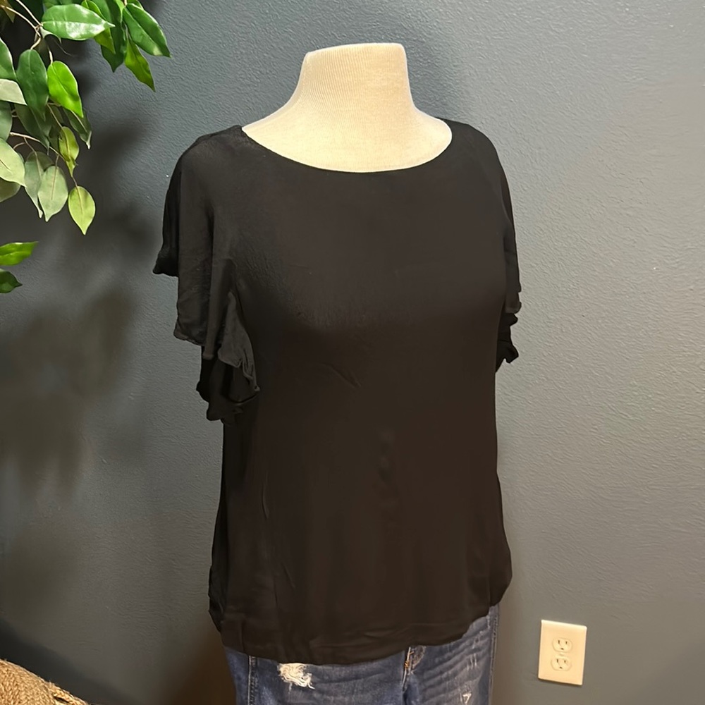 Women’s Black Blouse with Flutter Sleeves Size med